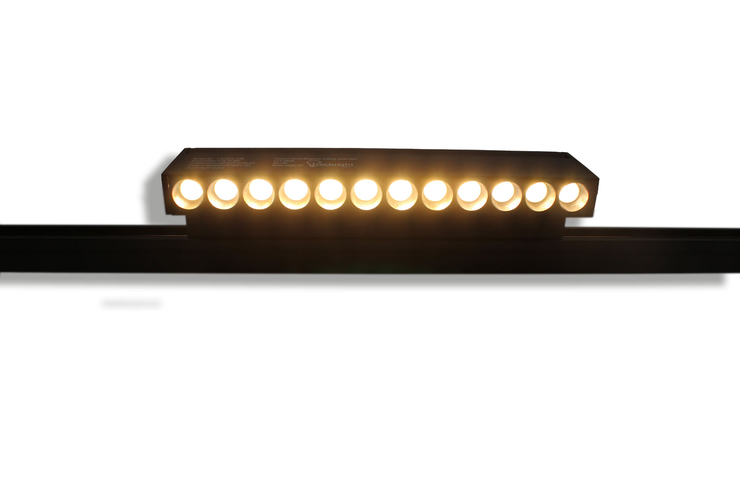 Tecbright Magnetschiene CX3310A – LED-Faltstrahler, 12 W, 24° Abstrahlwinkel  CX