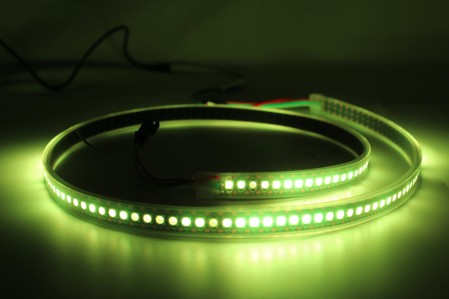 Tecbright LED-Streifen WS2812B RGB 5V, 15 mm, 144 LED/m, 44 W/m, IP65, 1 m Rolle – einzeln adressierbar